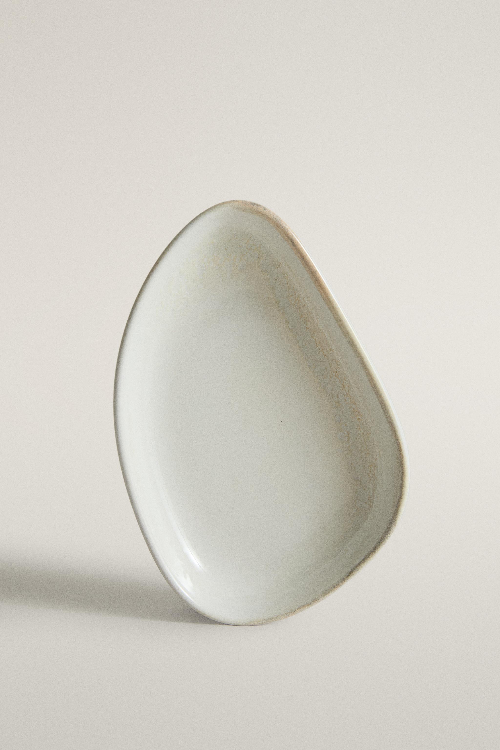 ECRU STONEWARE MINI PLATE
